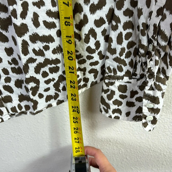 J. Crew The Perfect Shirt In Leopard Cheetah Animal Print Button Down Top size 4 - Picture 11 of 12